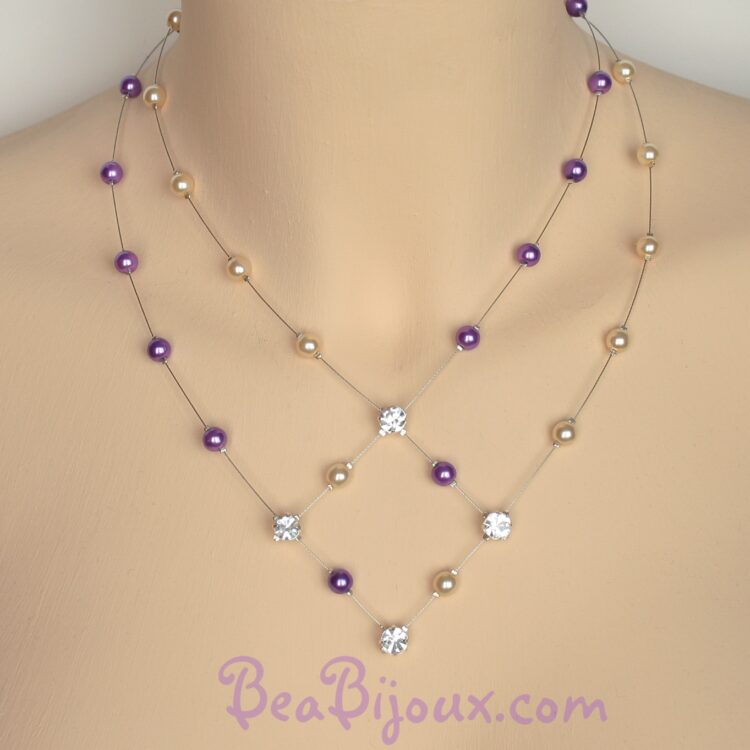 Collier de mariage double rang CO1180A avec perles nacrées ivoire, violettes et quatre strass centraux.
