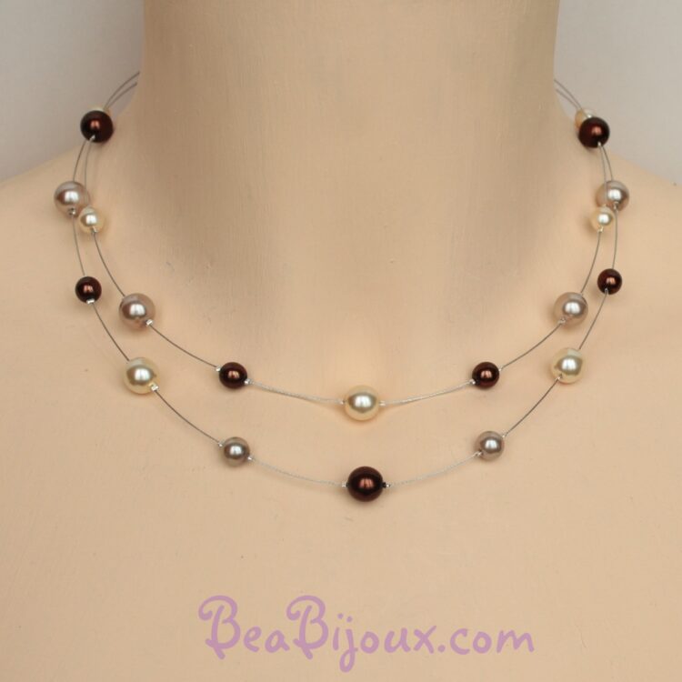 Collier de mariage double rang CO1168A avec perles nacrées ivoire, chocolat et taupe sur fil argenté.