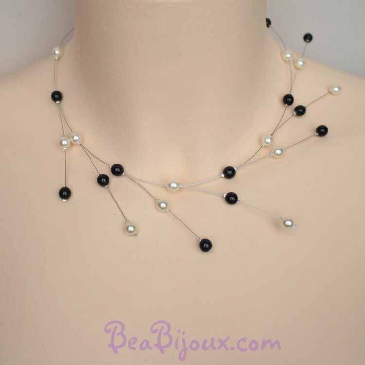 Collier de mariage asymétrique branches CO1210A perles nacrées noires et ivoire.