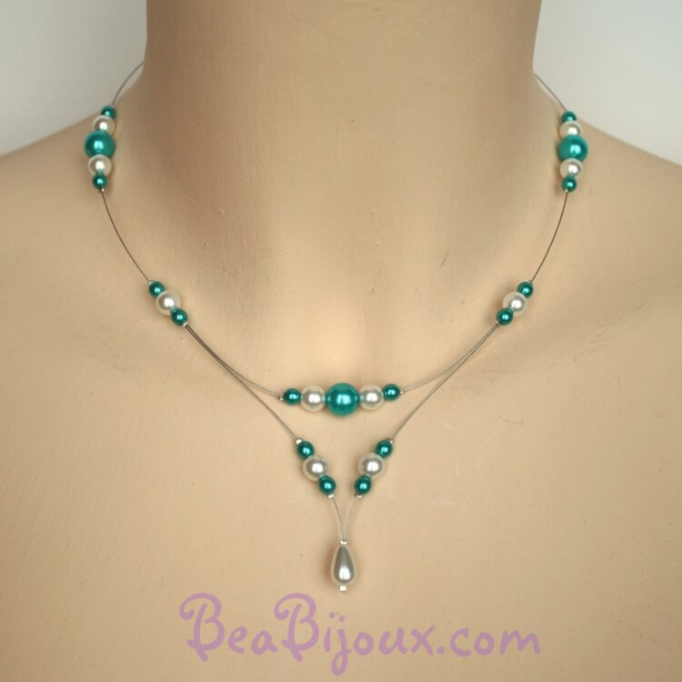 Collier de mariage fin CO1201A blanc et bleu turquoise avec pendentif perle goutte.