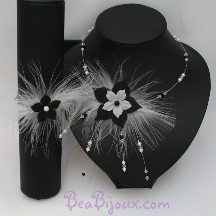 Parure de mariage bicolore CO1239A avec collier plumes et bracelet fleur en soie noir et blanc.