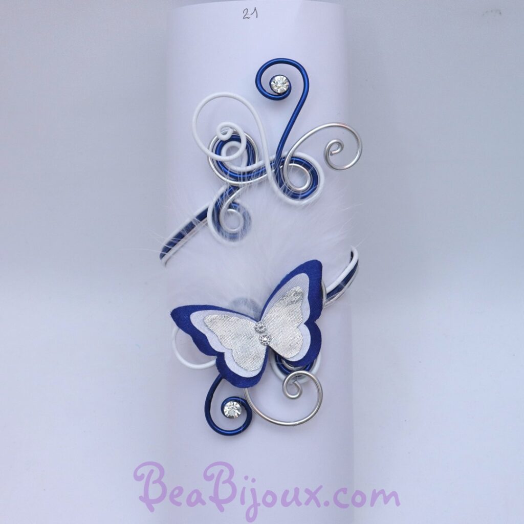 Bracelet mariage fil aluminium bleu roi, blanc , argent papillon satin