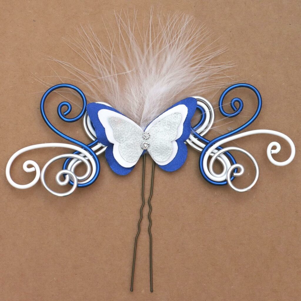 Épingle à cheveux mariée papillon bleu roi blanc argent plume