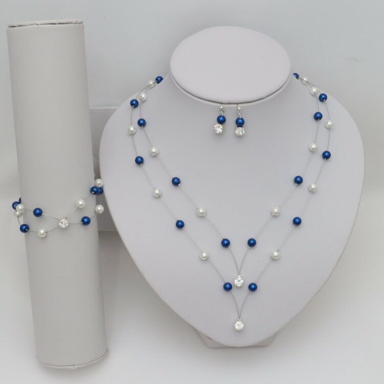 Parure de mariage en bleu roi et blanc et strass