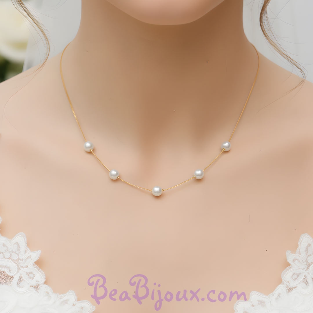 Collier or fin 24 carats et perles nacrées blanches CO6008